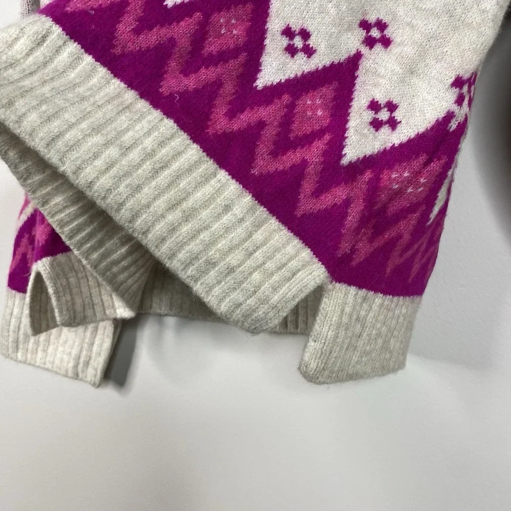 CeCe Women's Medium Collared‎ Fair Isle Sweater Beige/Magenta Long Flare Sleeve